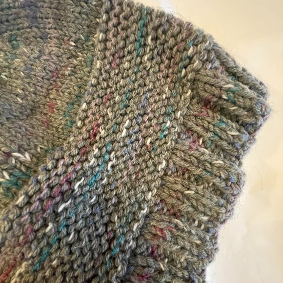 VIV VOVEO hat, 50% merino, 50% alpaca,UNISEX handknit in Canada. Gray NWT. OOAK - Picture 6 of 8